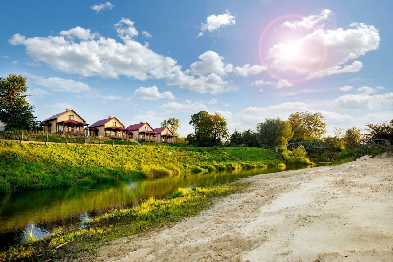 Hotel Zielona Przystan Manasterz Exterior foto